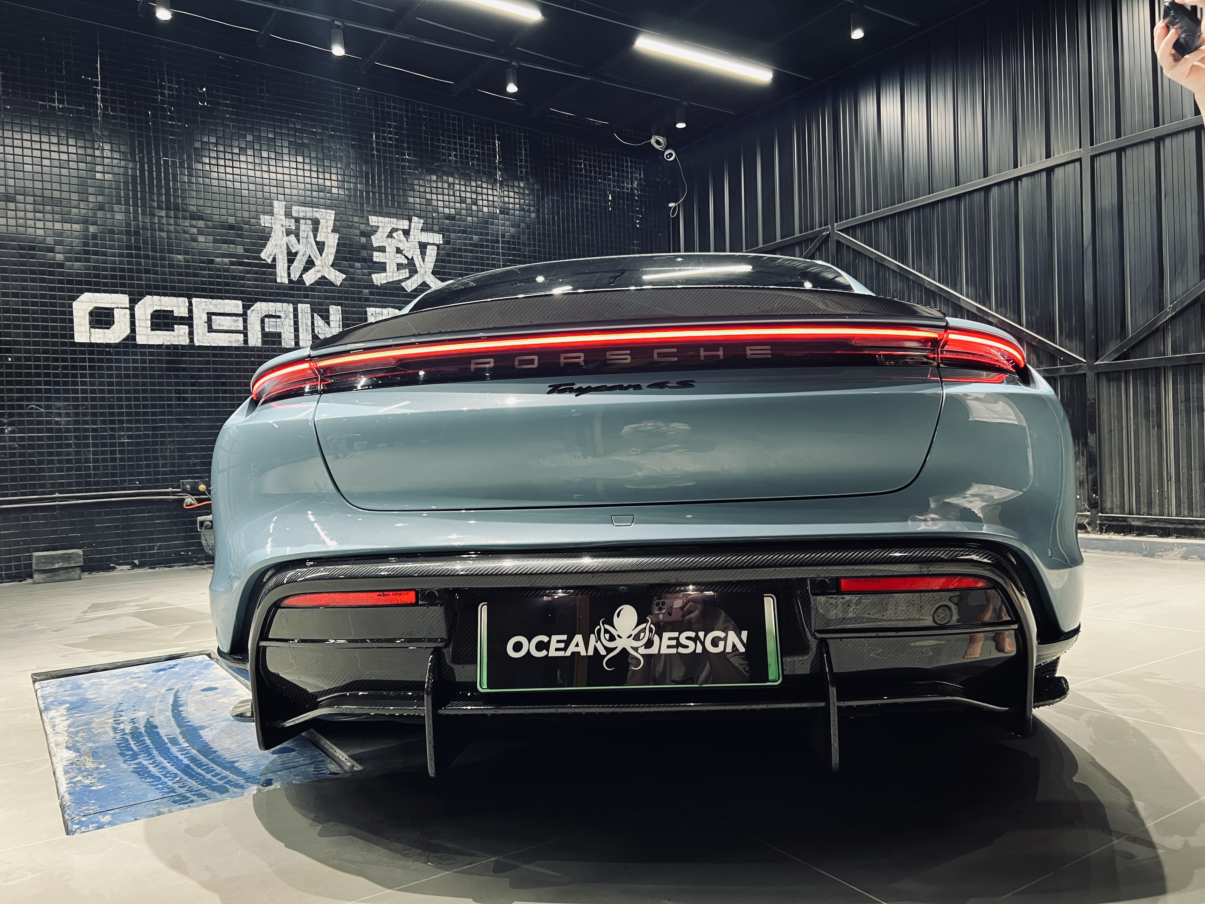 2019-2024 Porsche Taycan Rear Diffuser 4/4S/GTS/TURBO Ocean Design Style Dry Carbon Bodykit