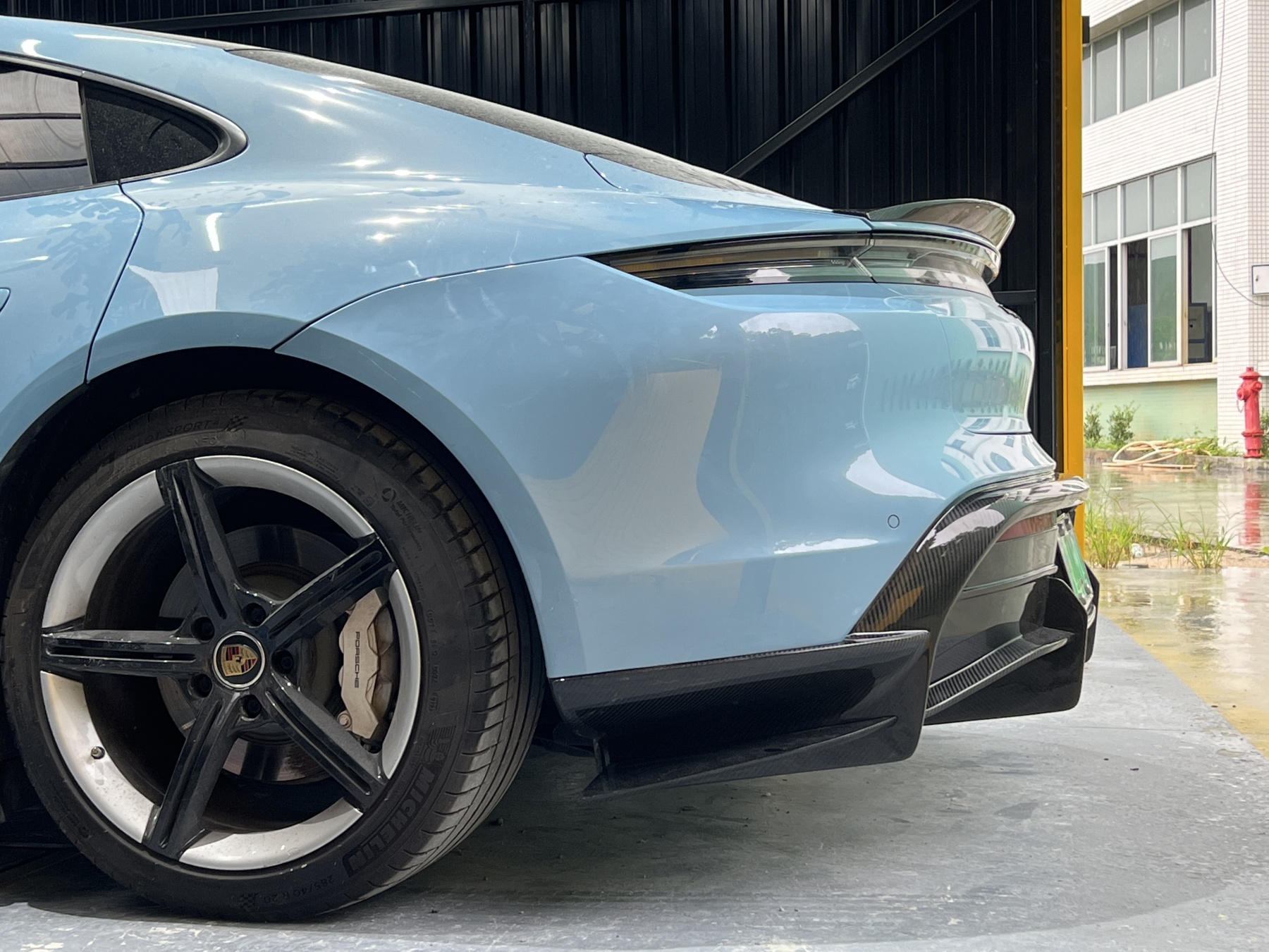 2019-2024 Porsche Taycan Rear Diffuser 4/4S/GTS/TURBO Ocean Design Style Dry Carbon Bodykit