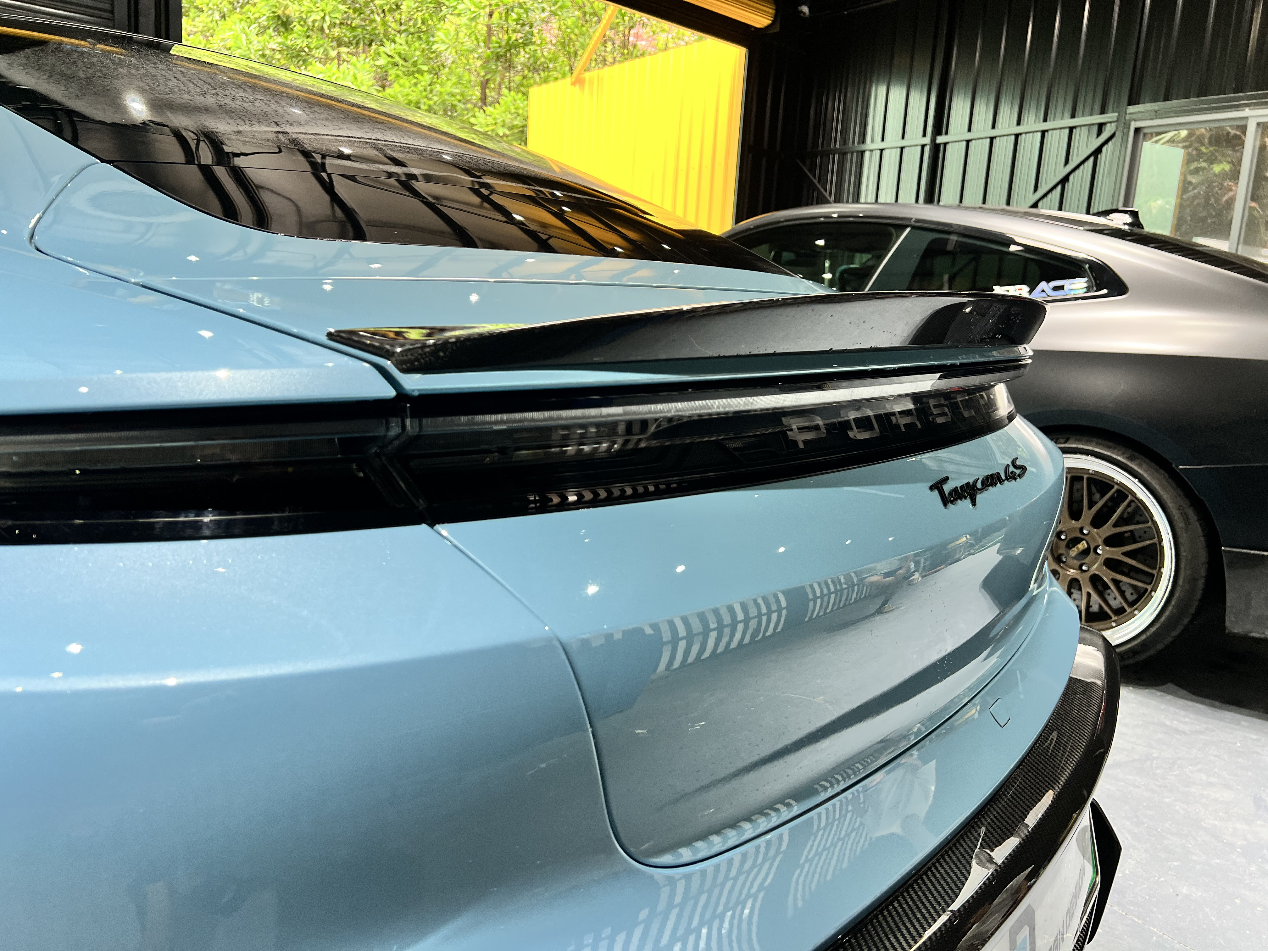 2019-2024 Porsche Taycan Spoiler 4/4S/GTS/TURBO Ocean Design Style Dry Carbon Bodykit