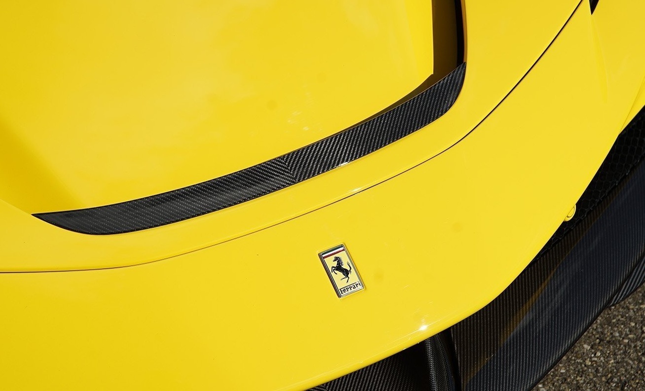 2020-UP Ferrari SF90 Stradale Hood Vent Trim Dry Carbon Fiber N Series Bodykit