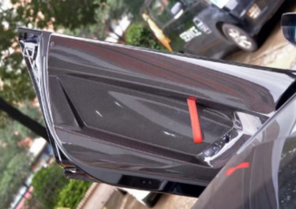 Dry Carbon Fiber Inner Door Panel for SVJ-Style Lamborghini LP700/720/750/SVJ