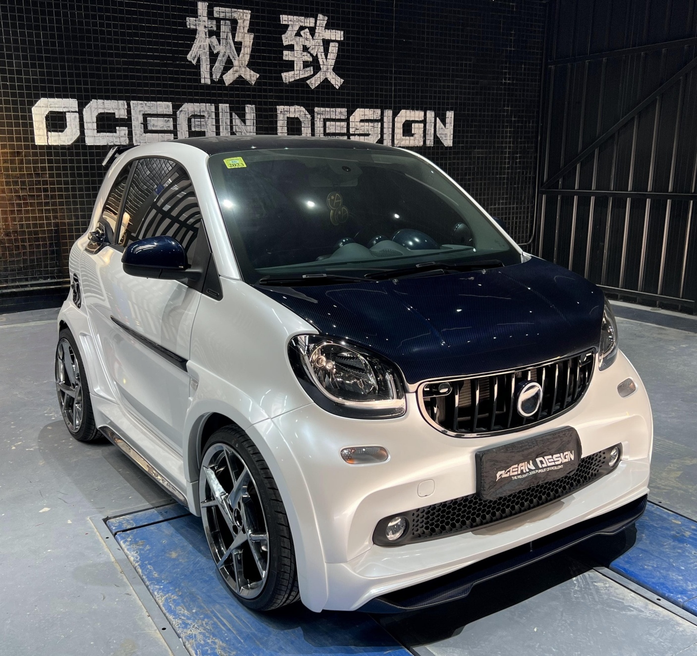 2014–2024 Smart 453 ForTwo MSY Style Front Lip Splitter Dry Carbon