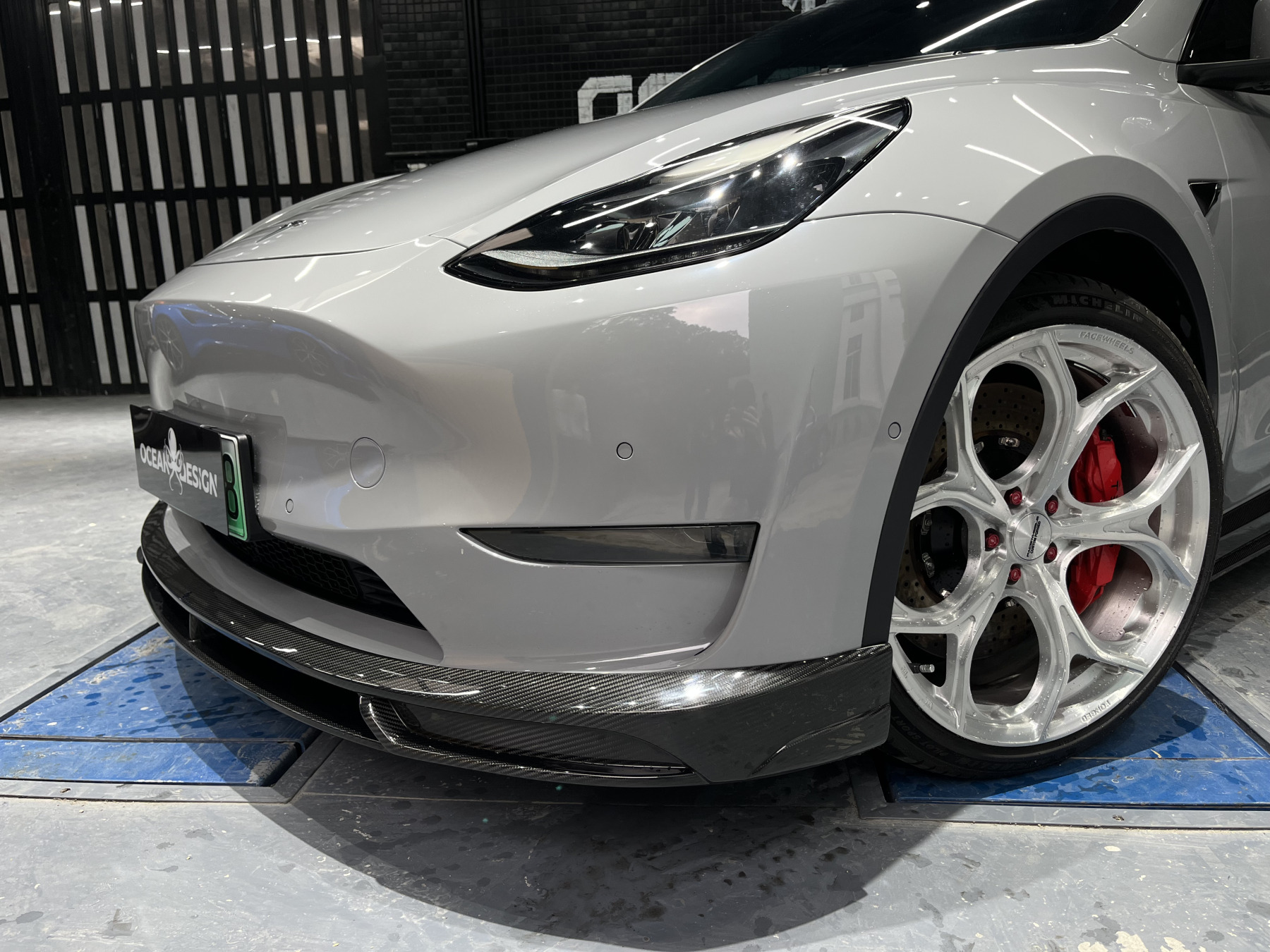 Tesla Model Y 2021-2024 Dry Carbon Fiber Splitter Front Lip Ocean Design Original Series Bodykit