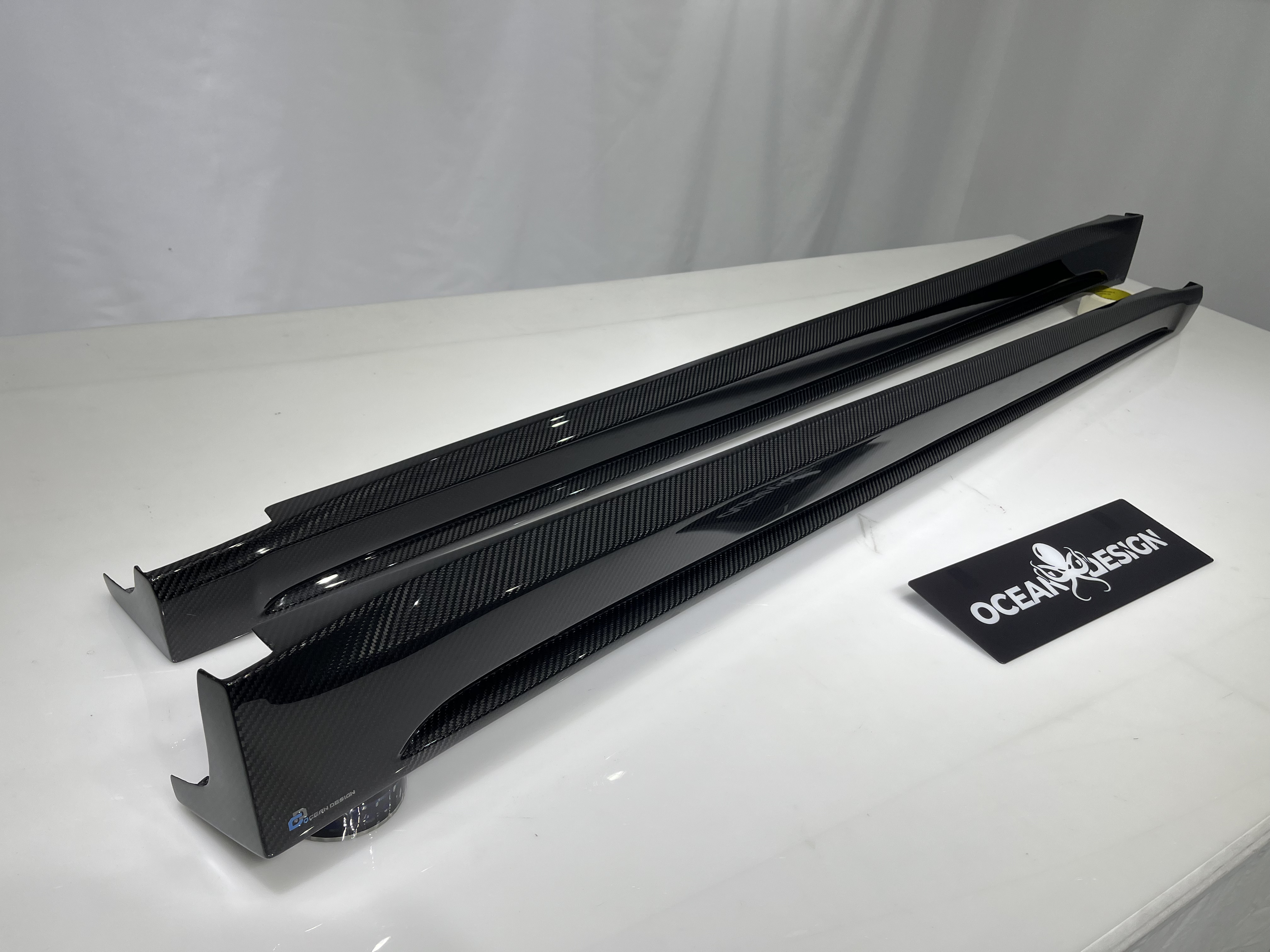Tesla Model Y 2021-2024 Dry Carbon Fiber Side Skirts Ocean Design Original Series Bodykit