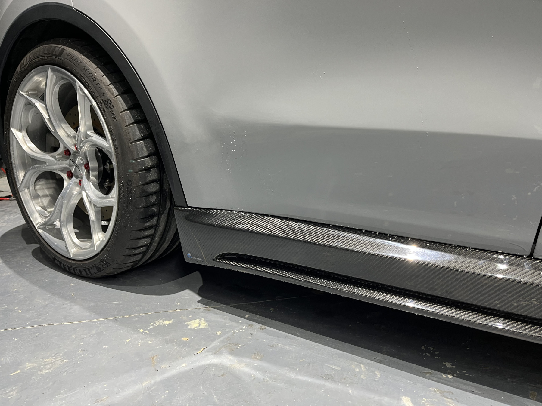 Tesla Model Y 2021-2024 Dry Carbon Fiber Side Skirts Ocean Design Original Series Bodykit