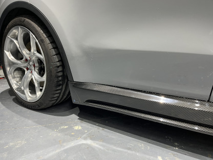 Tesla Model Y 2021-2024 Dry Carbon Fiber Side Skirts Ocean Design Original Series Bodykit