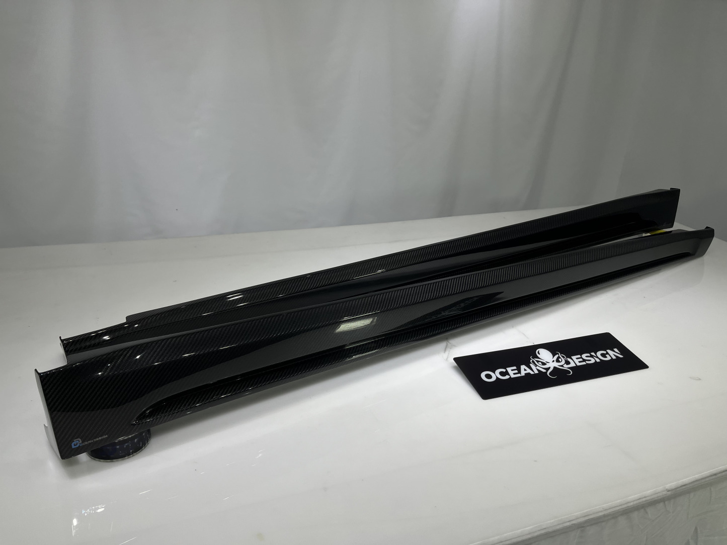 Tesla Model Y 2021-2024 Dry Carbon Fiber Side Skirts Ocean Design Original Series Bodykit
