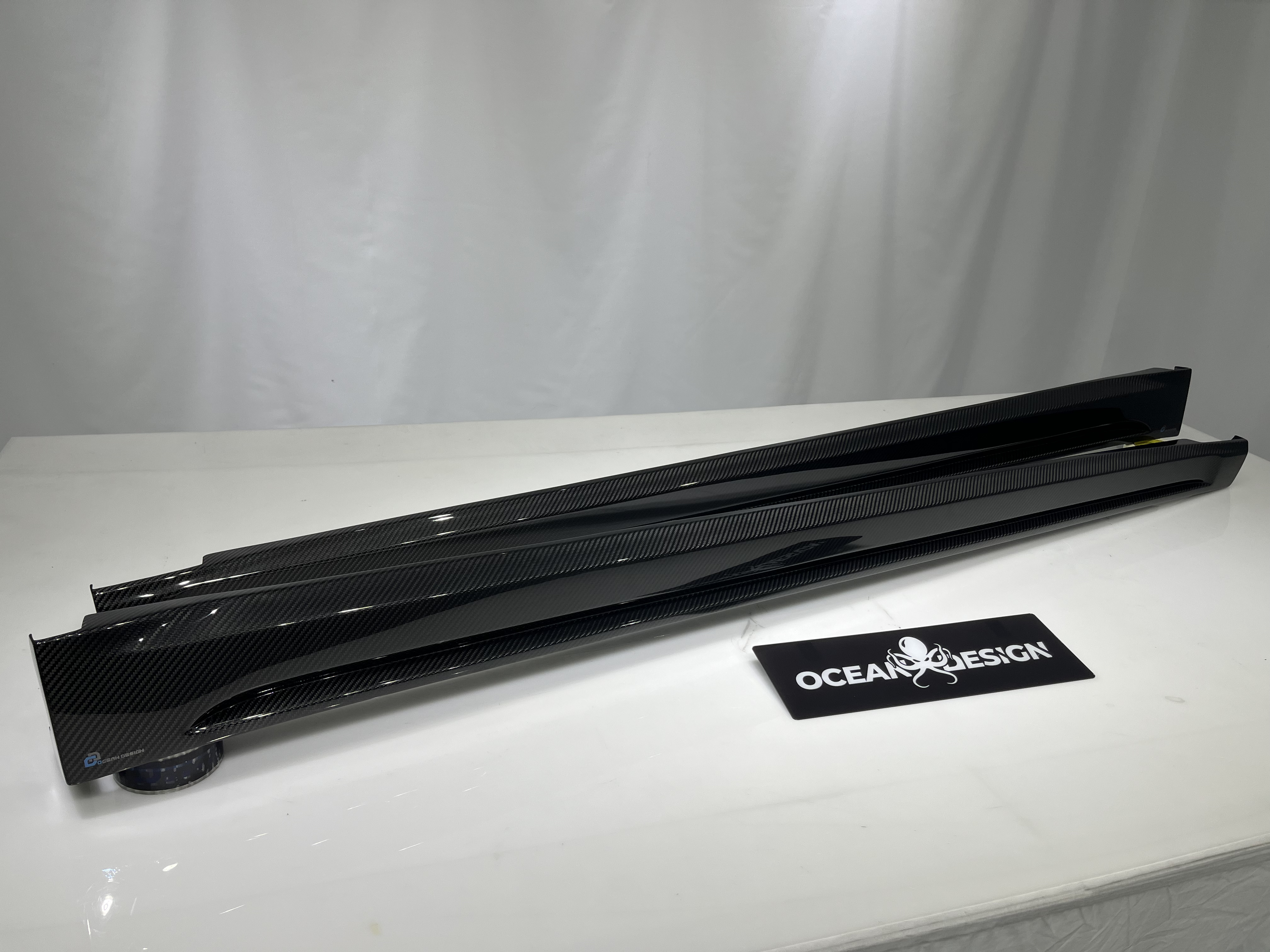 Tesla Model Y 2021-2024 Dry Carbon Fiber Side Skirts Ocean Design Original Series Bodykit