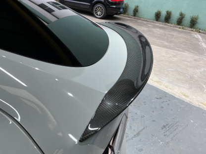 Tesla Model Y 2021-2024 Dry Carbon Fiber Trunk Spoiler Rear Wing Ocean Design Original Series Bodykit