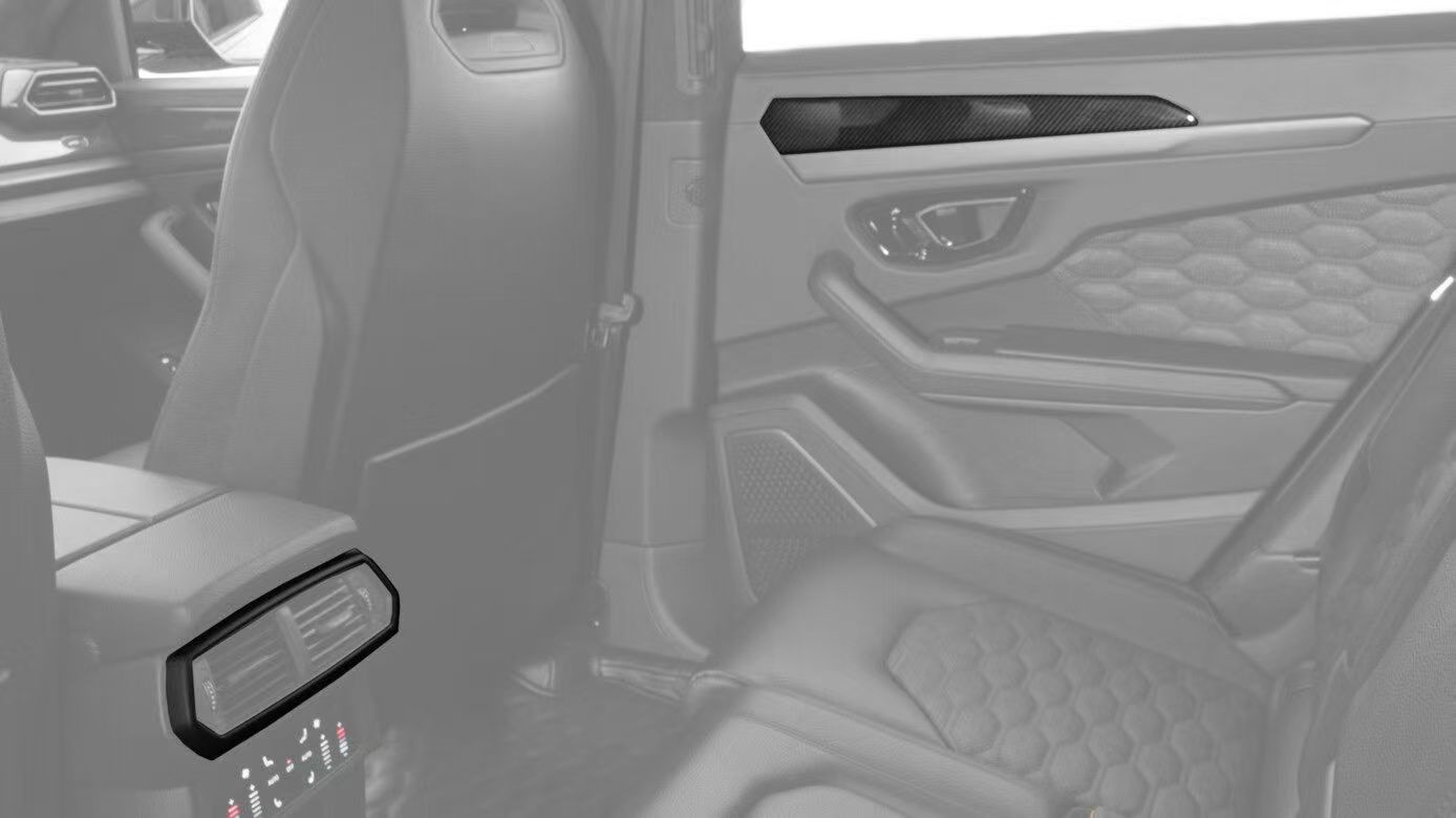 Lamborghini Urus SE Dry Carbon Interior Overlays - styling view