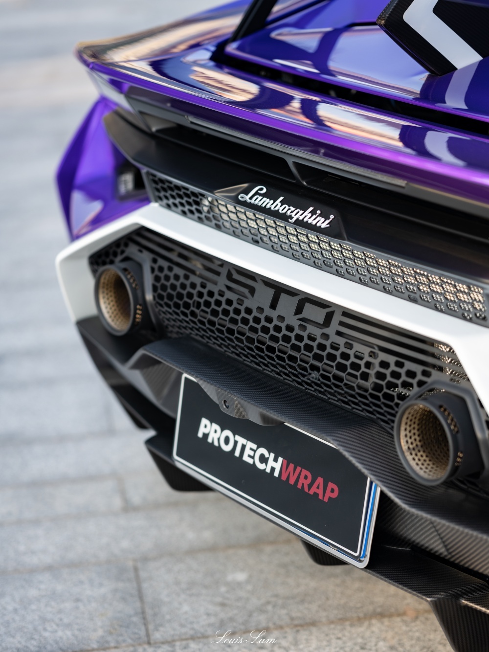 Lamborghini STO OEM Style Dry Carbon Parts - styling view