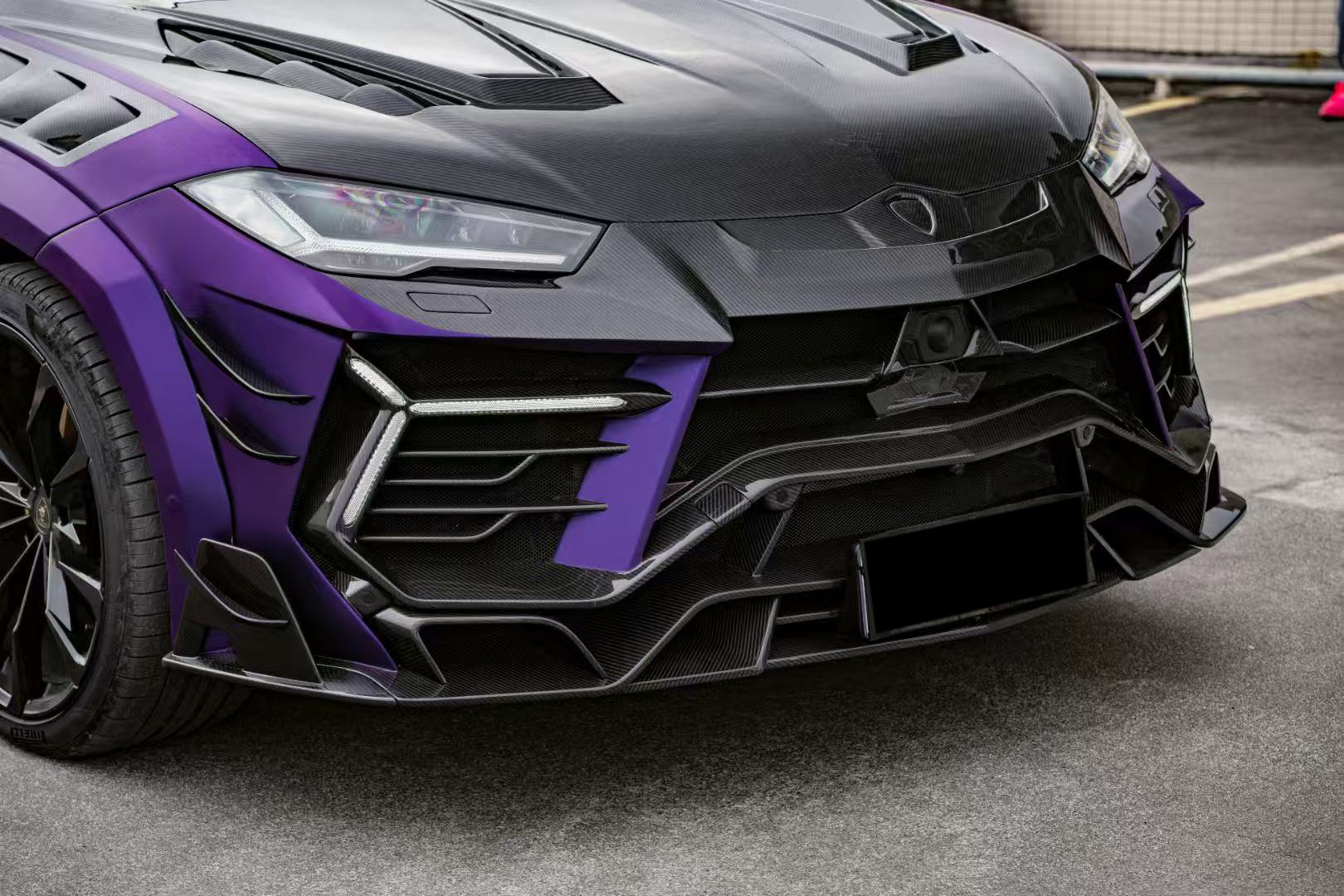 Lamborghini Urus MSY Gen 3 Style Dry Carbon Body Kit - styling view