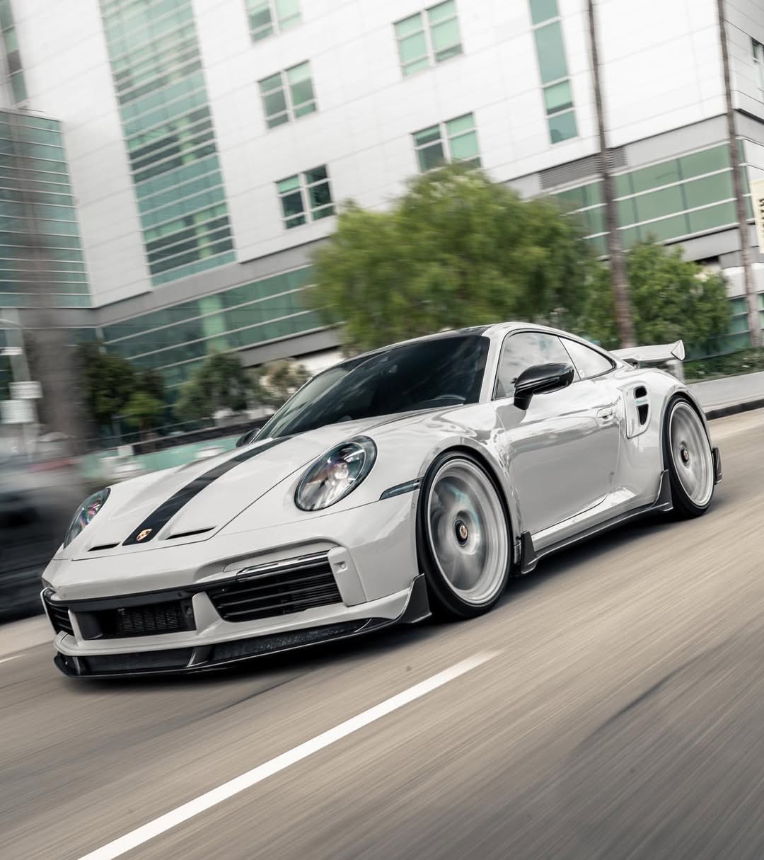 Porsche 911 992.1 Turbo S 9D Style Dry Carbon Parts - styling view