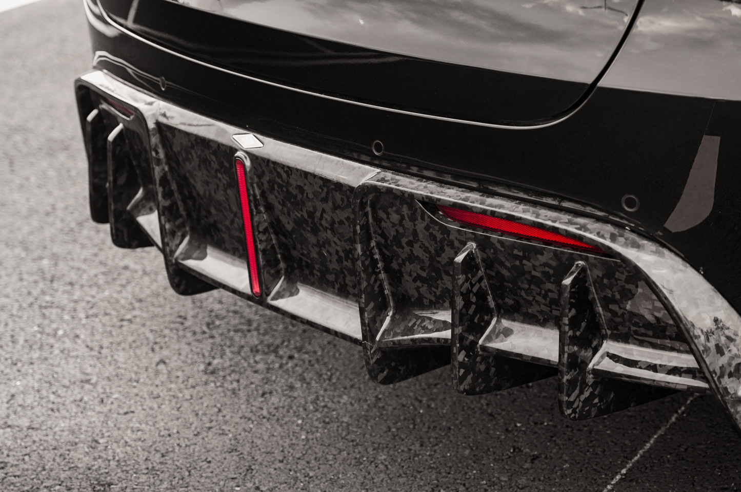 Tesla Model Y Ocean Design Gen 1 Style Dry Carbon Parts - styling view