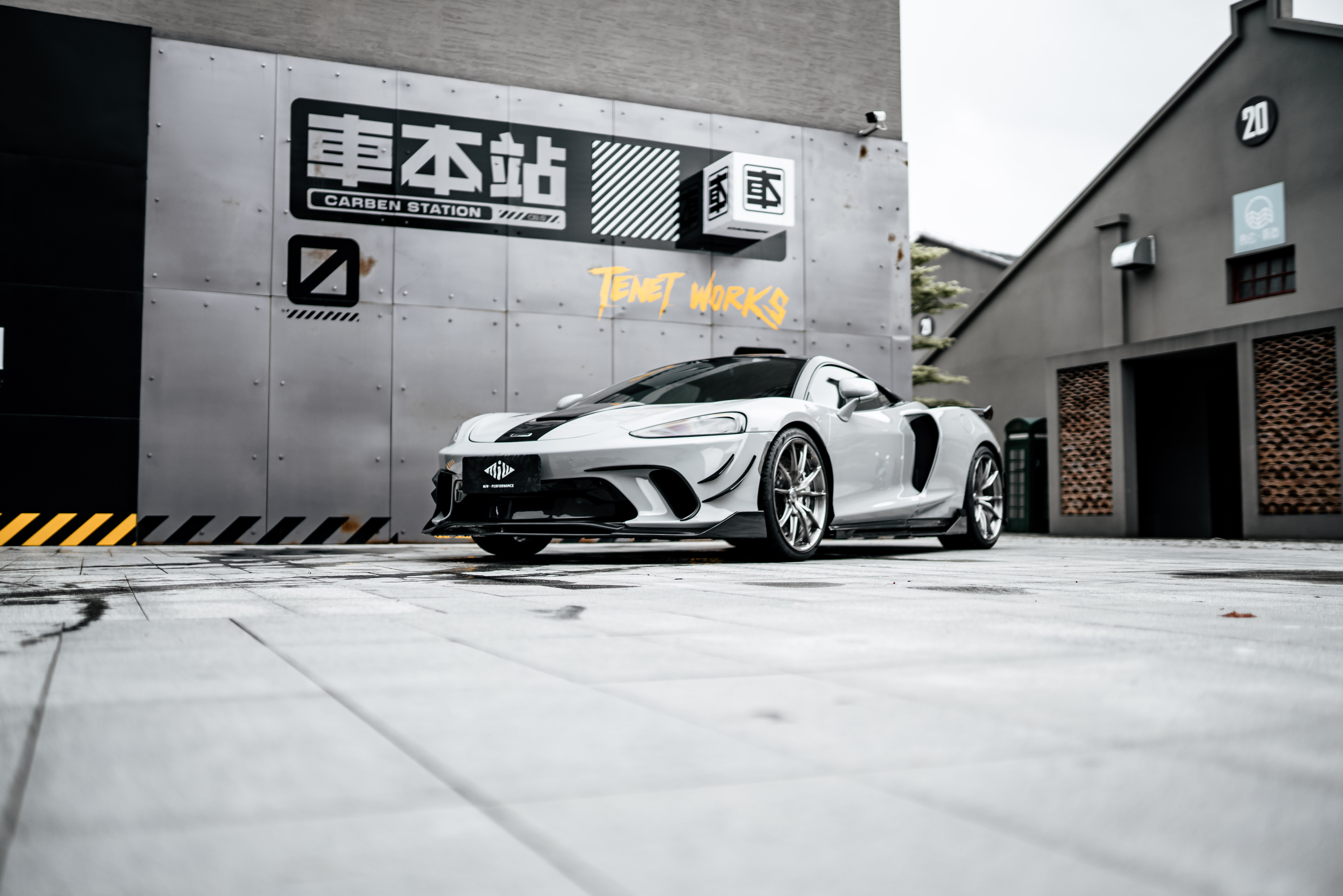 McLaren GT Dry Carbon Parts - styling view