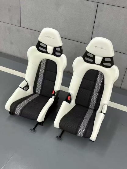 Porsche GT3 RS Style Dry Carbon Bucket Seat - styling view