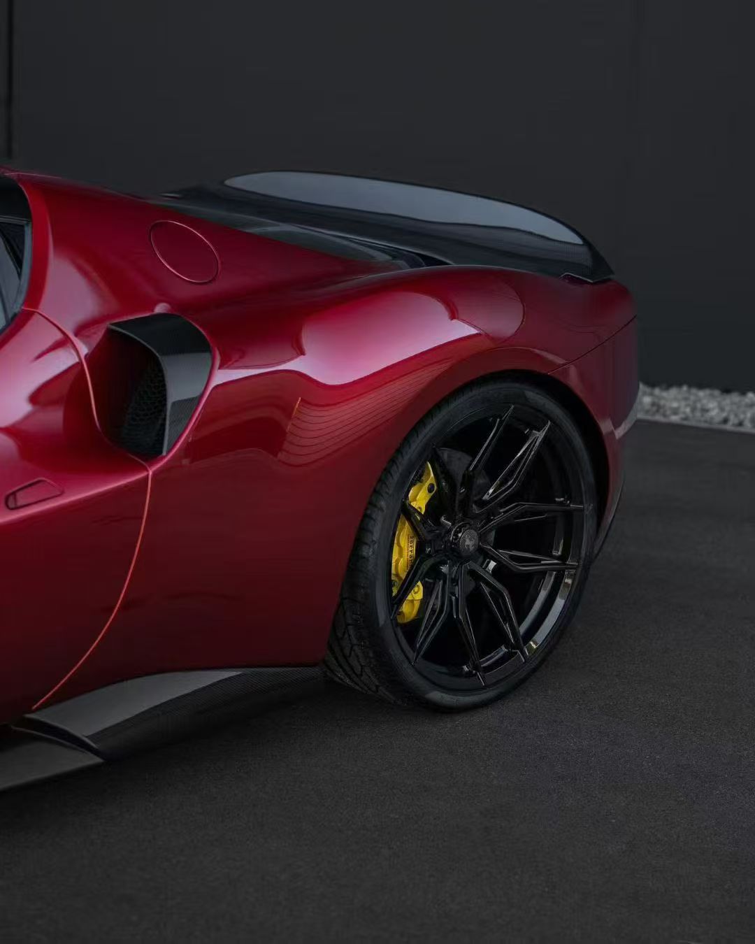 Ferrari 296 N Style Dry Carbon Parts - styling view