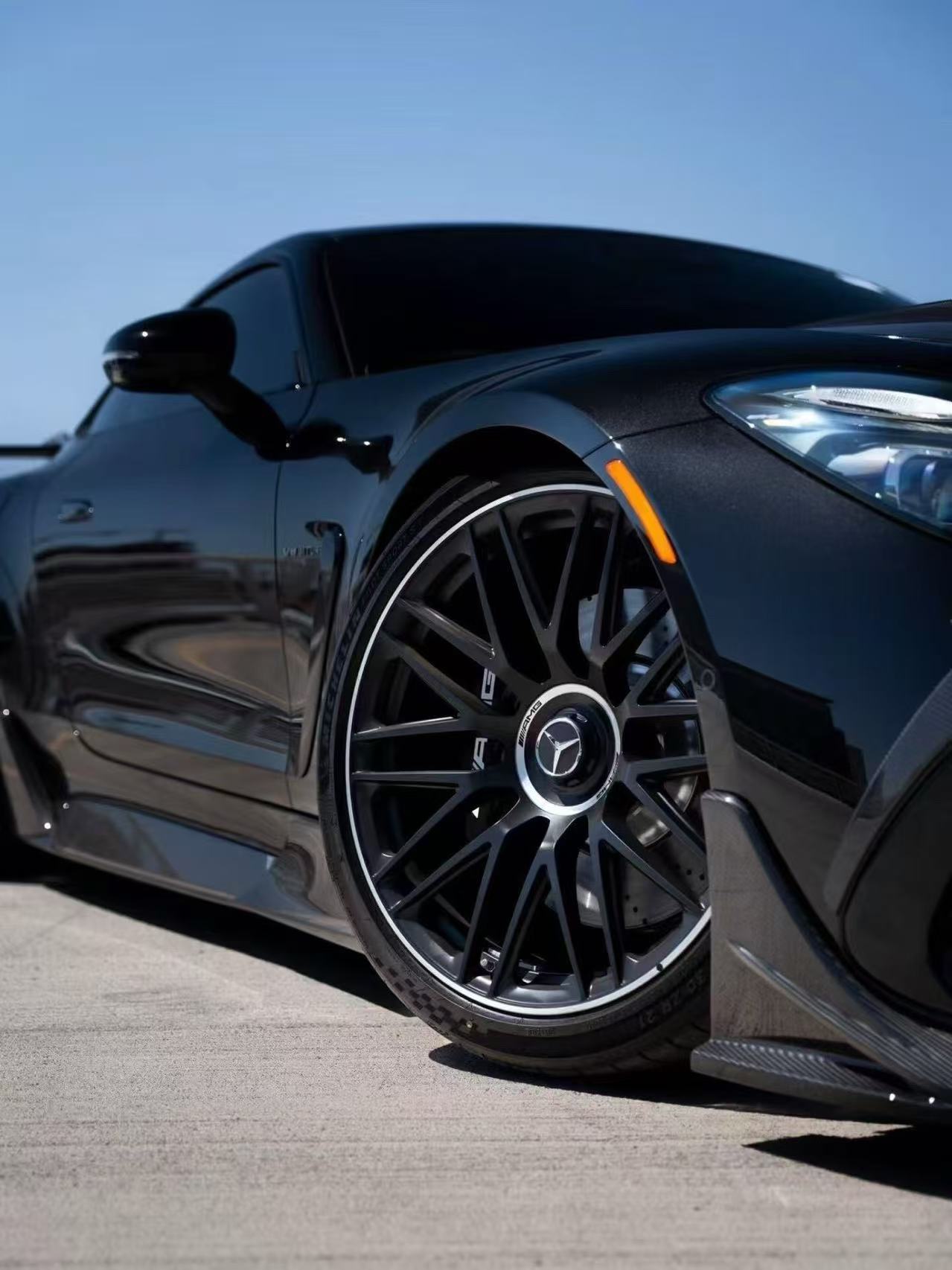 Mercedes-AMG GT 63 MT Style Dry Carbon Parts - styling view