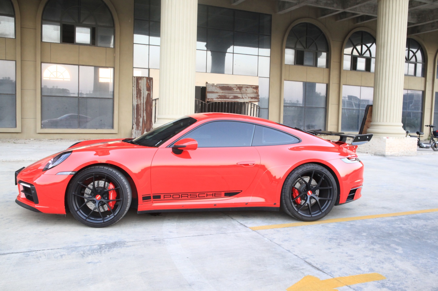 Porsche 911 992.1 Techart Style Carbon Parts - styling view