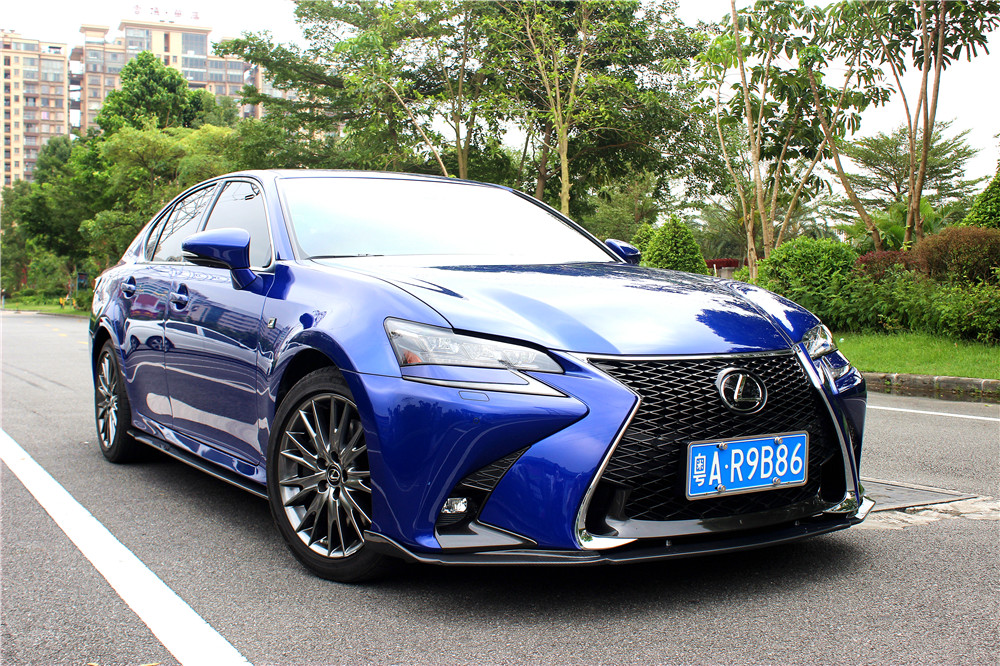 Lexus GS200/GS300/GS450 Aimgain Style Carbon Parts - styling view