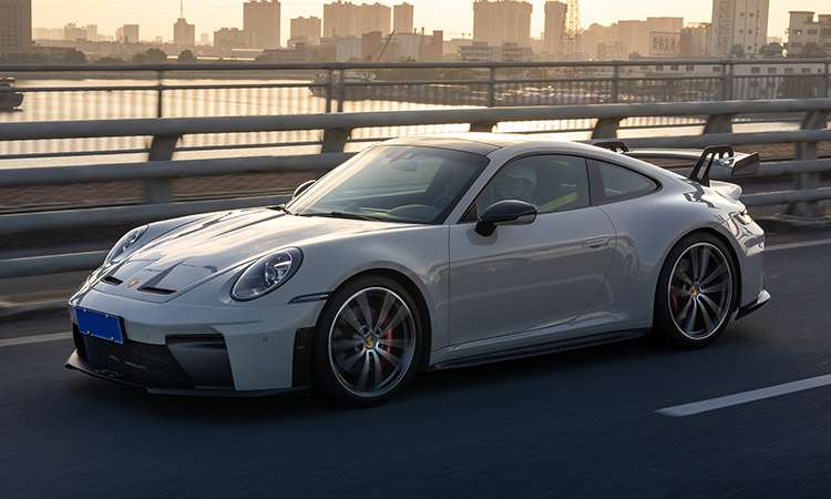 Porsche 911 992.1 / 992.2 GT3 Style Conversion Parts - styling view