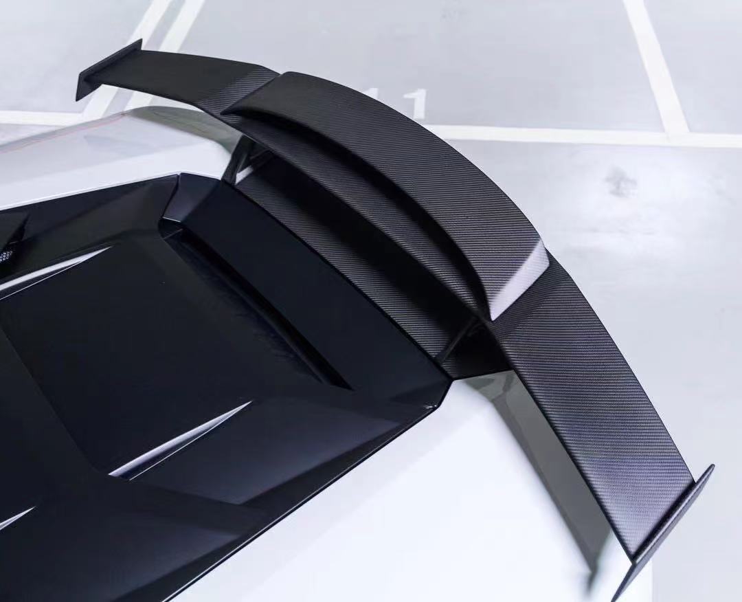 Lamborghini LP580 / LP600 / LP610 MAD Style Carbon Fiber Parts - styling reference for Rear Wing
