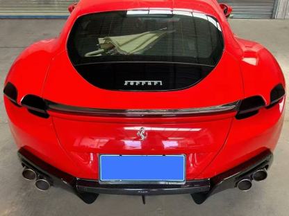 Ferrari Roma N Style Dry Carbon Parts - styling view
