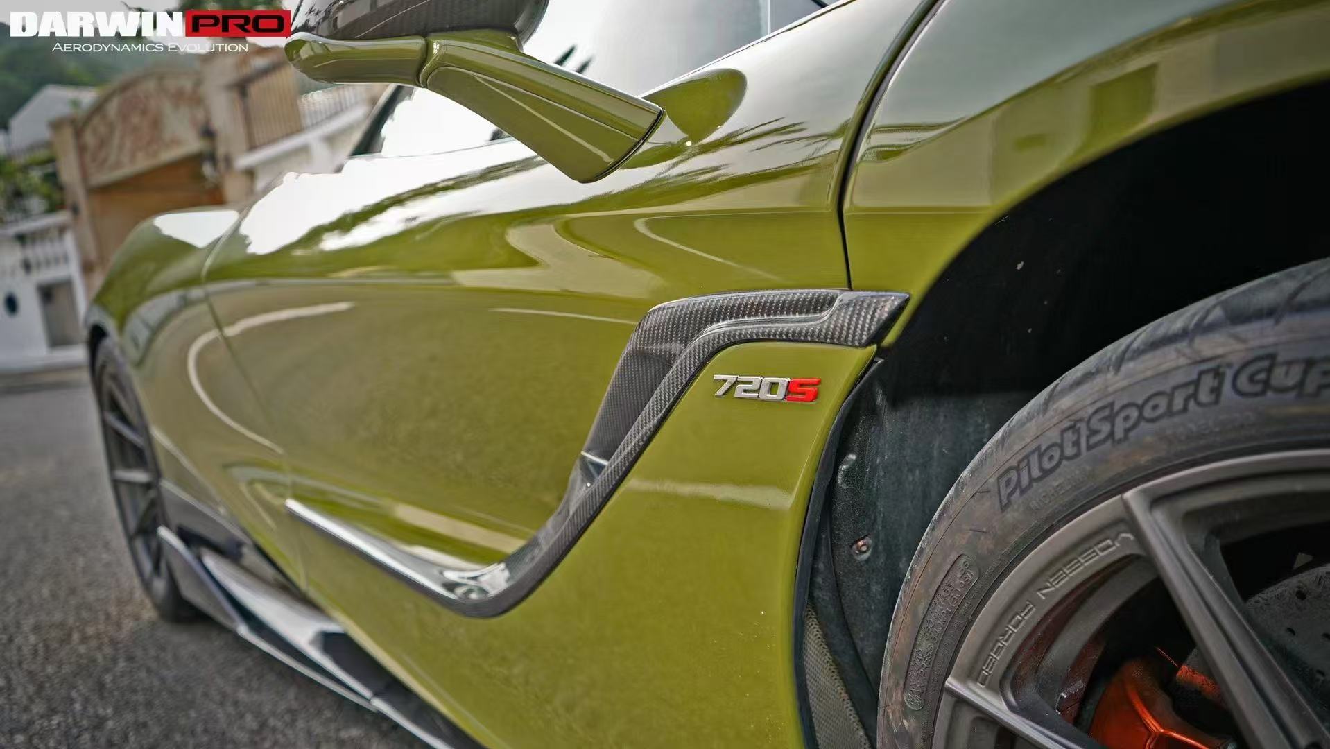 McLaren 720S OEM Style Parts - styling view