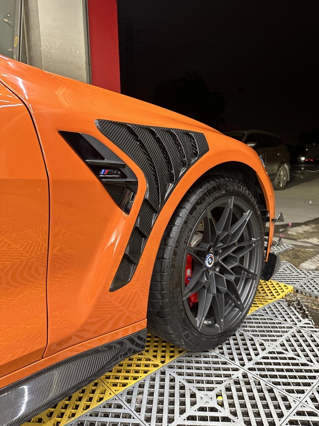 BMW G80 M3/G82 M4 Ocean Design Dry Carbon Shark-Fin Fenders - styling view