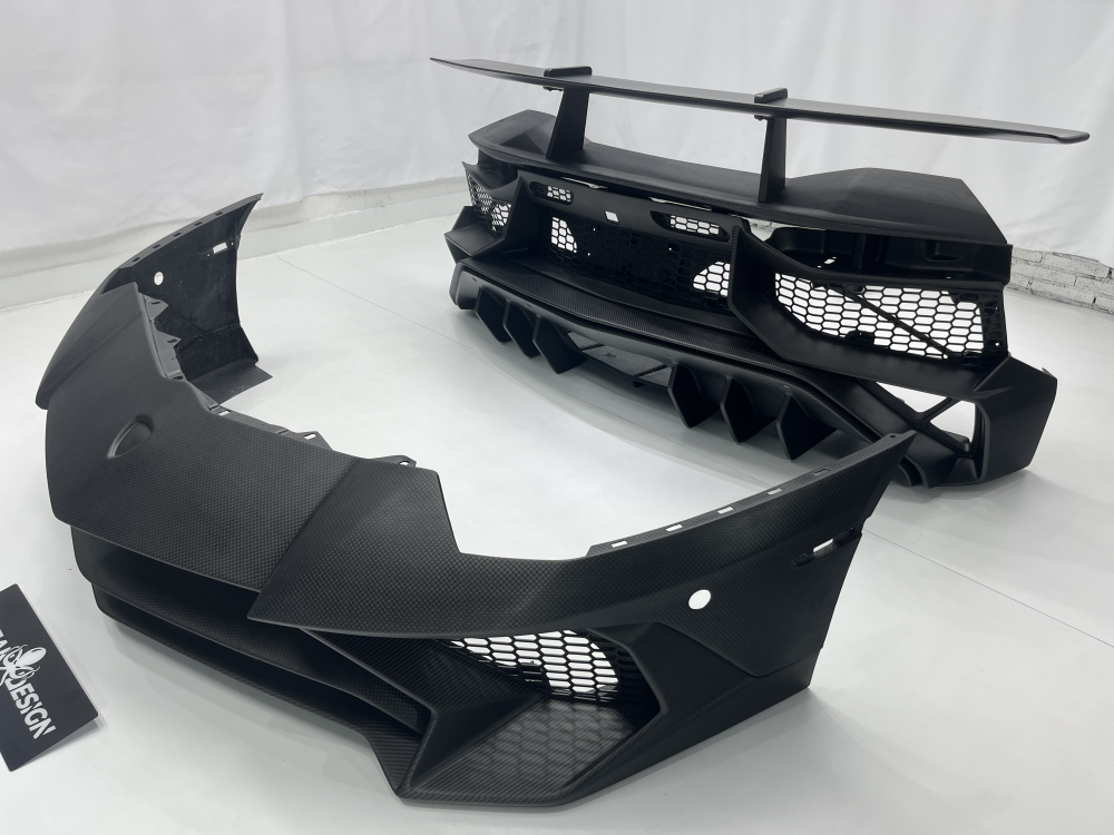 Lamborghini LP700 LP750SV Style Dry Carbon Conversion Parts - styling view