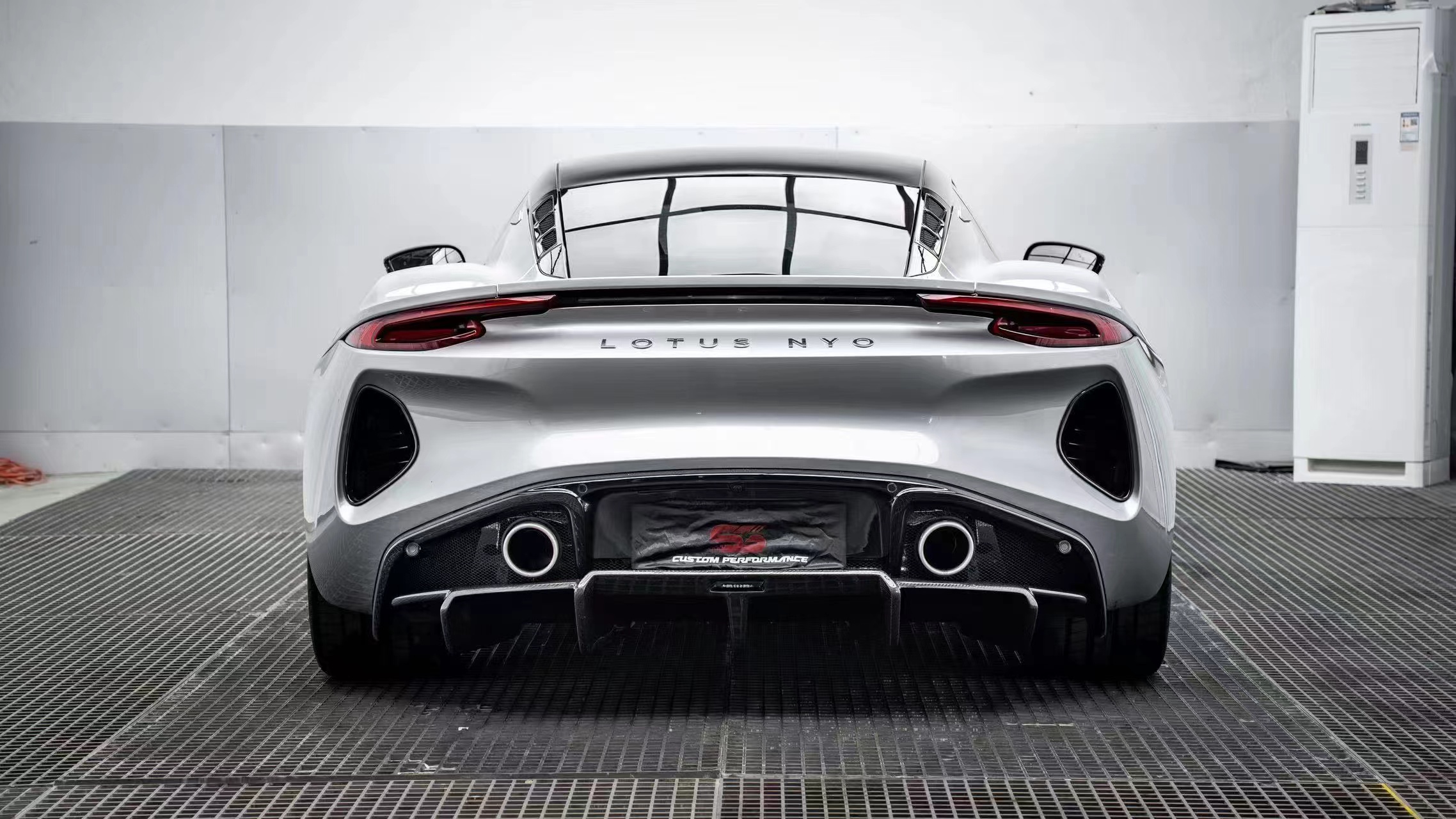 Lotus Emira Ocean Design Style Dry Carbon Parts - styling view