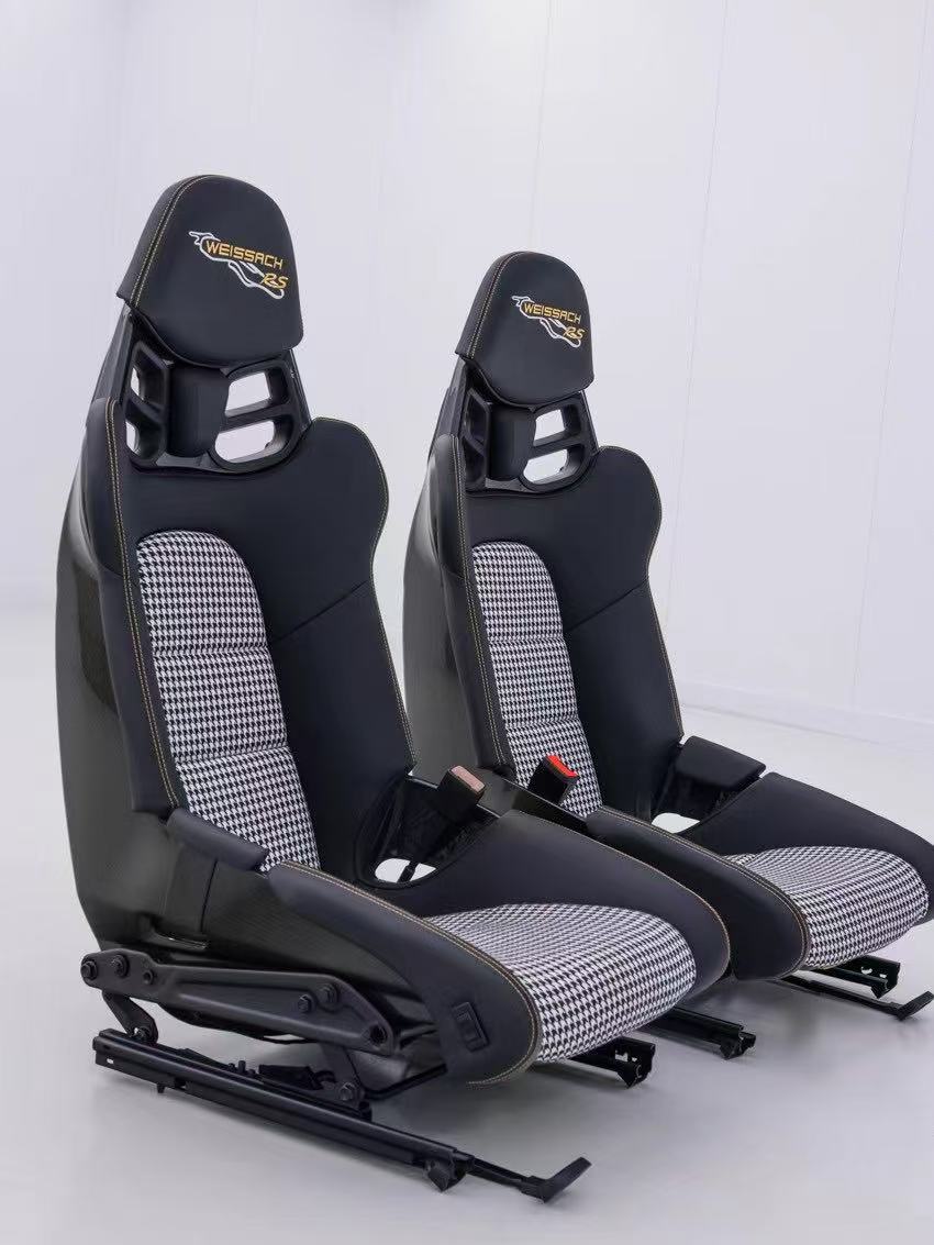 Porsche GT3 RS Style Dry Carbon Bucket Seat - styling view