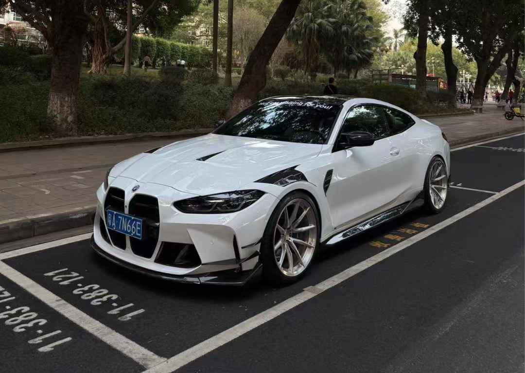 BMW G80 M3/G82 M4 AC Style Dry Carbon Lip and Canards - styling view