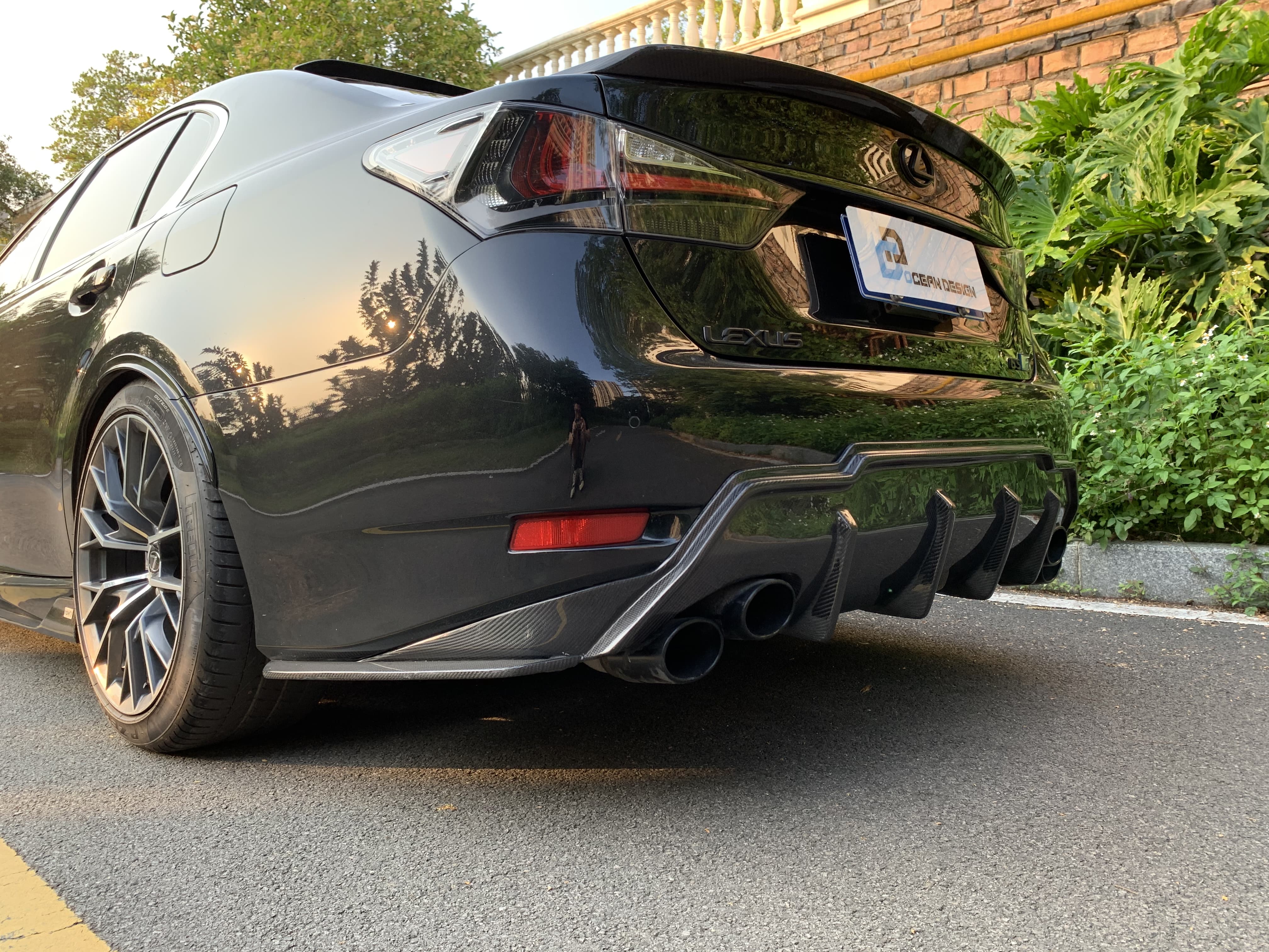 Lexus GS F/GS200/GS300 TOM'S Style Carbon Parts - styling reference for Rear Corner Pieces