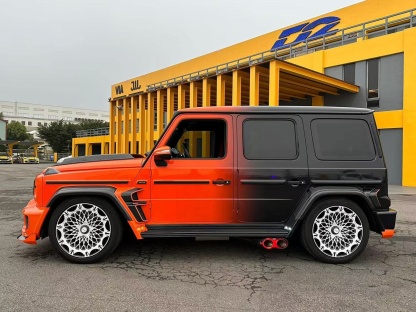 Mercedes-Benz W464 G350 / G500 / G63 G900 Style Parts - styling view
