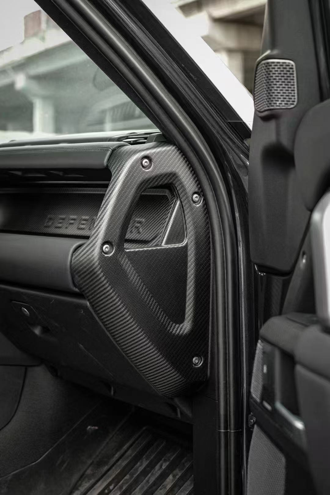 Land Rover Defender Dry Carbon Trim Parts - styling view