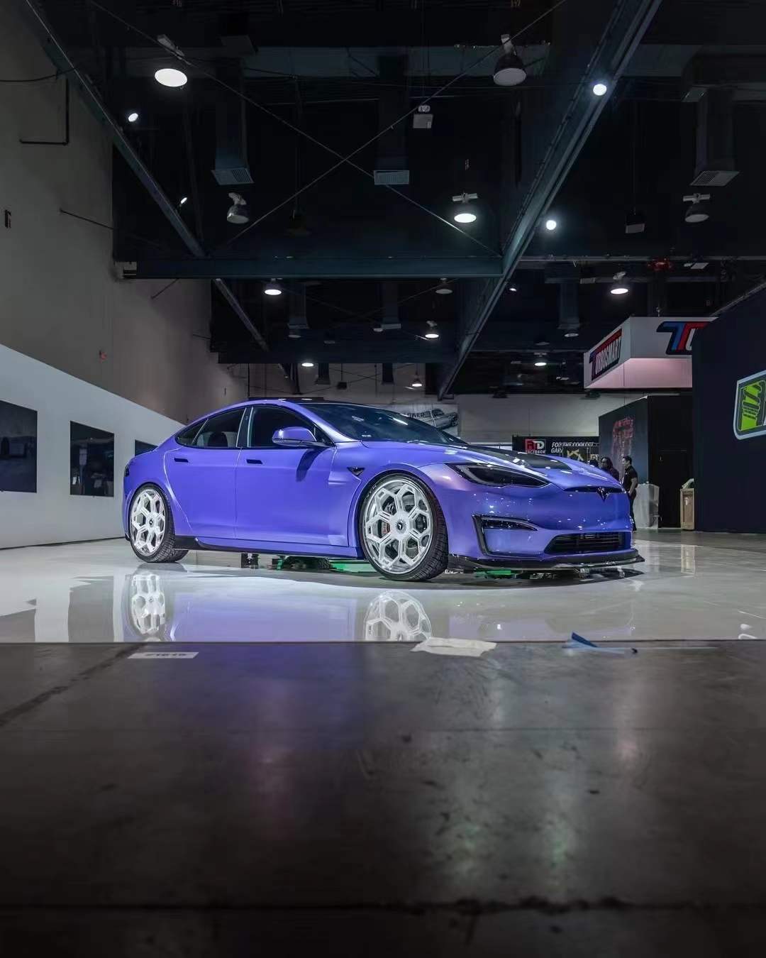 Tesla Model S 2023-2025 V Style Parts - styling view