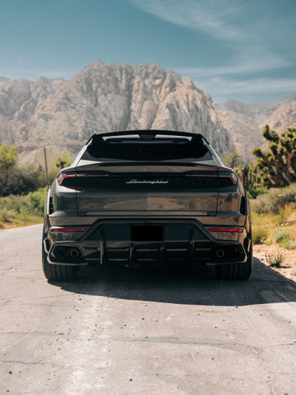 Lamborghini Urus SE U Style Parts - styling view
