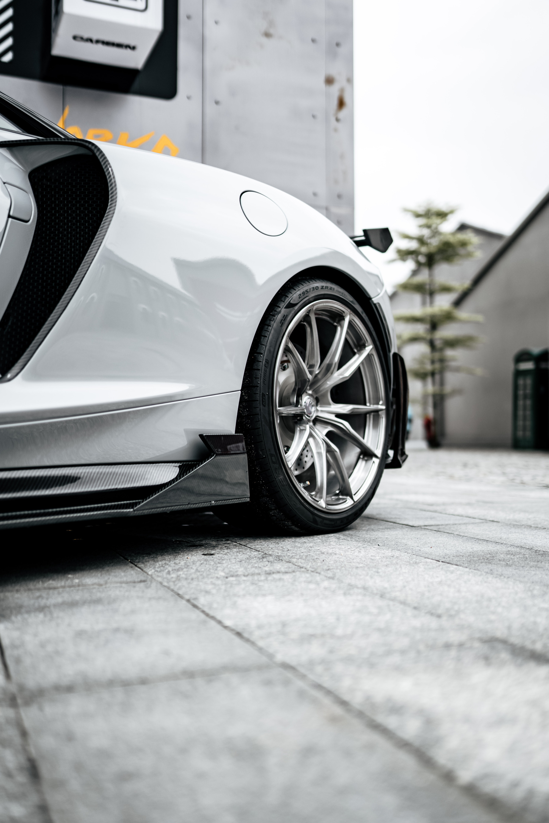McLaren GT Dry Carbon Parts - styling view