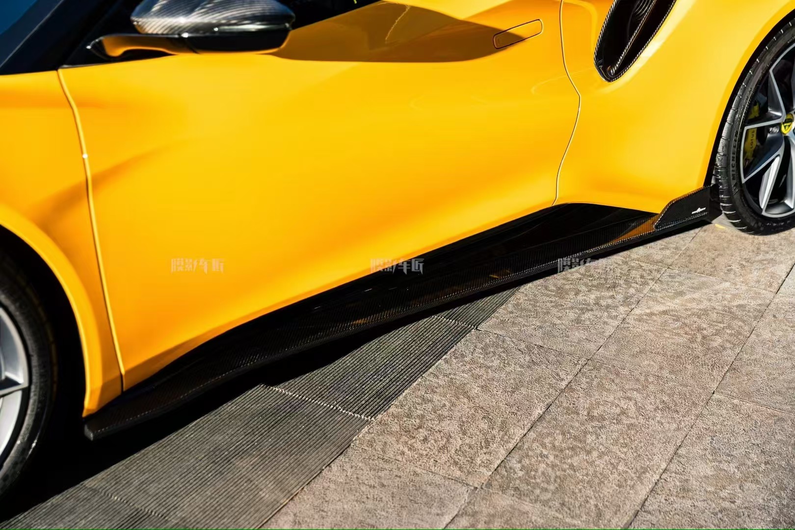 Lotus Emira Ocean Design Style Dry Carbon Parts - styling view