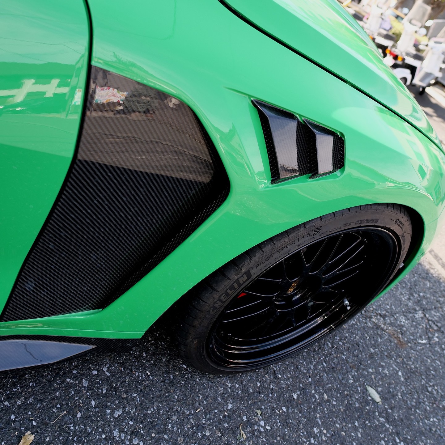 BMW G80 M3/G82 M4 AP Style Dry Carbon Fenders - styling view