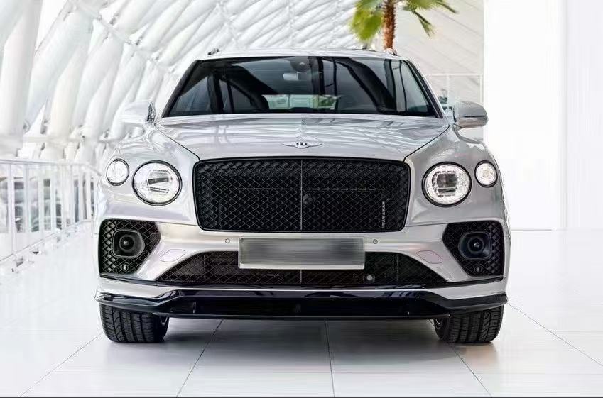 Bentley Bentayga 2021-2025 V8 S Style Dry Carbon Parts - styling view