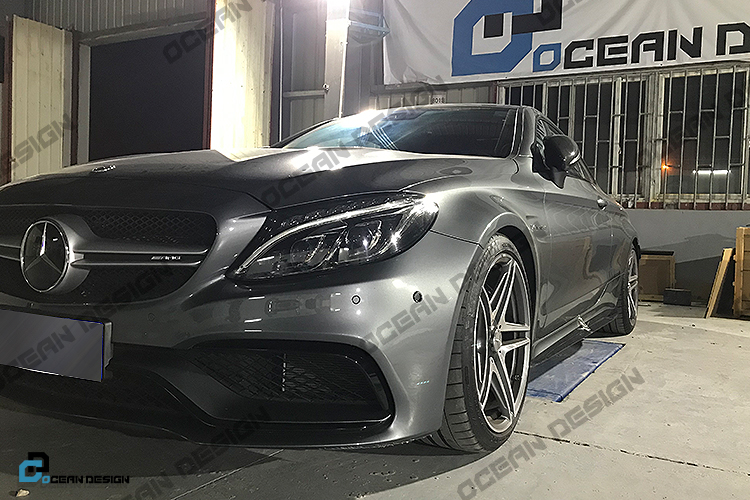 Mercedes-Benz C63 Coupe Edition One Style Carbon Fiber Parts - styling view