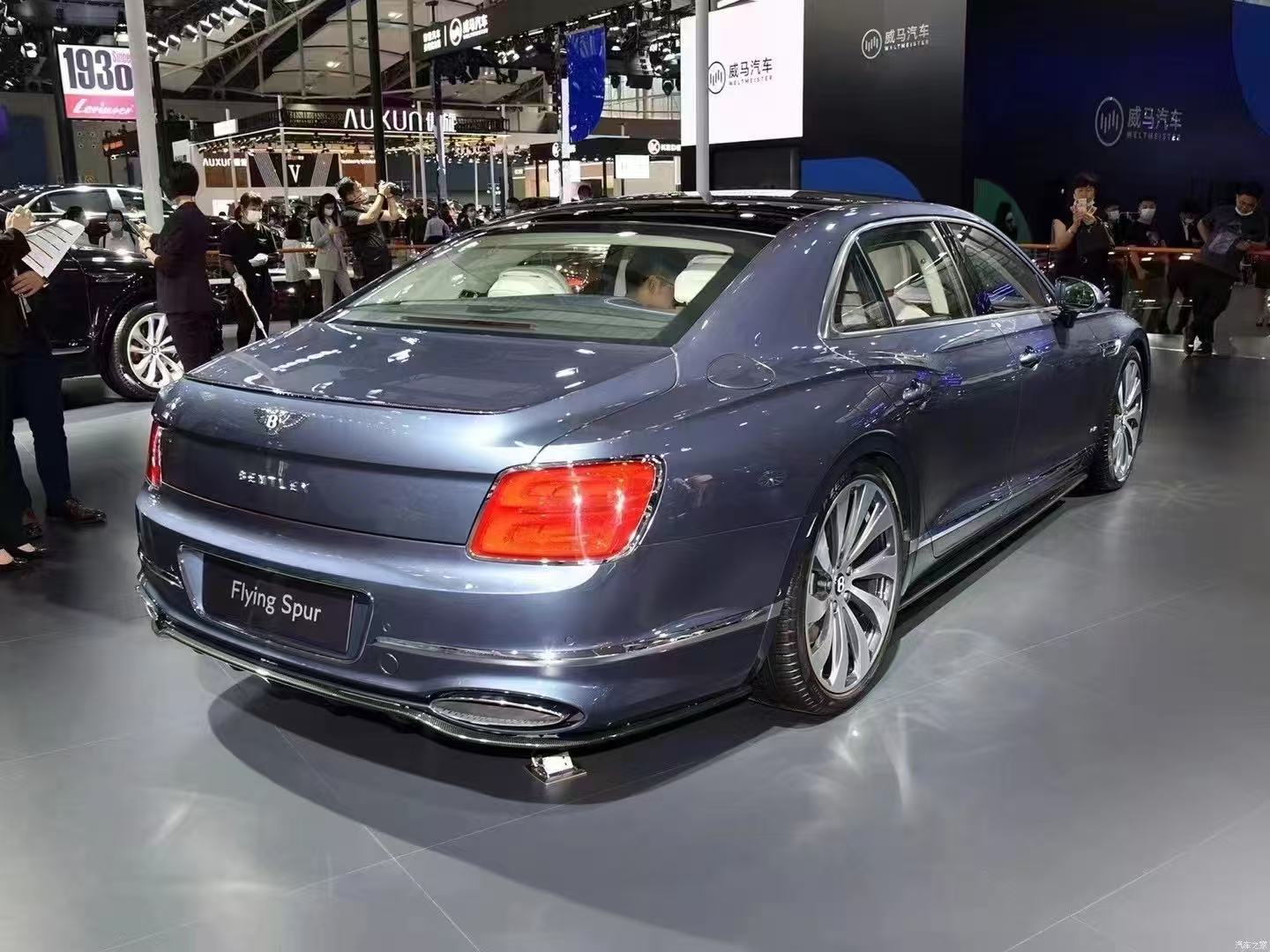 Bentley Flying Spur Edition One Style Carbon Fiber Parts - styling view