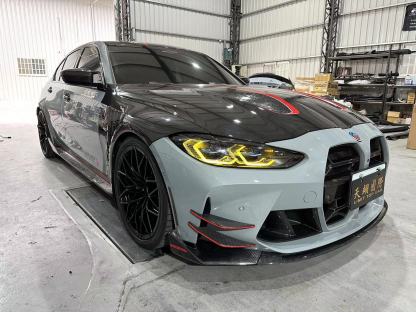 BMW G80 M3/G82 M4 Ocean Design Dry Carbon Shark-Fin Fenders - styling view