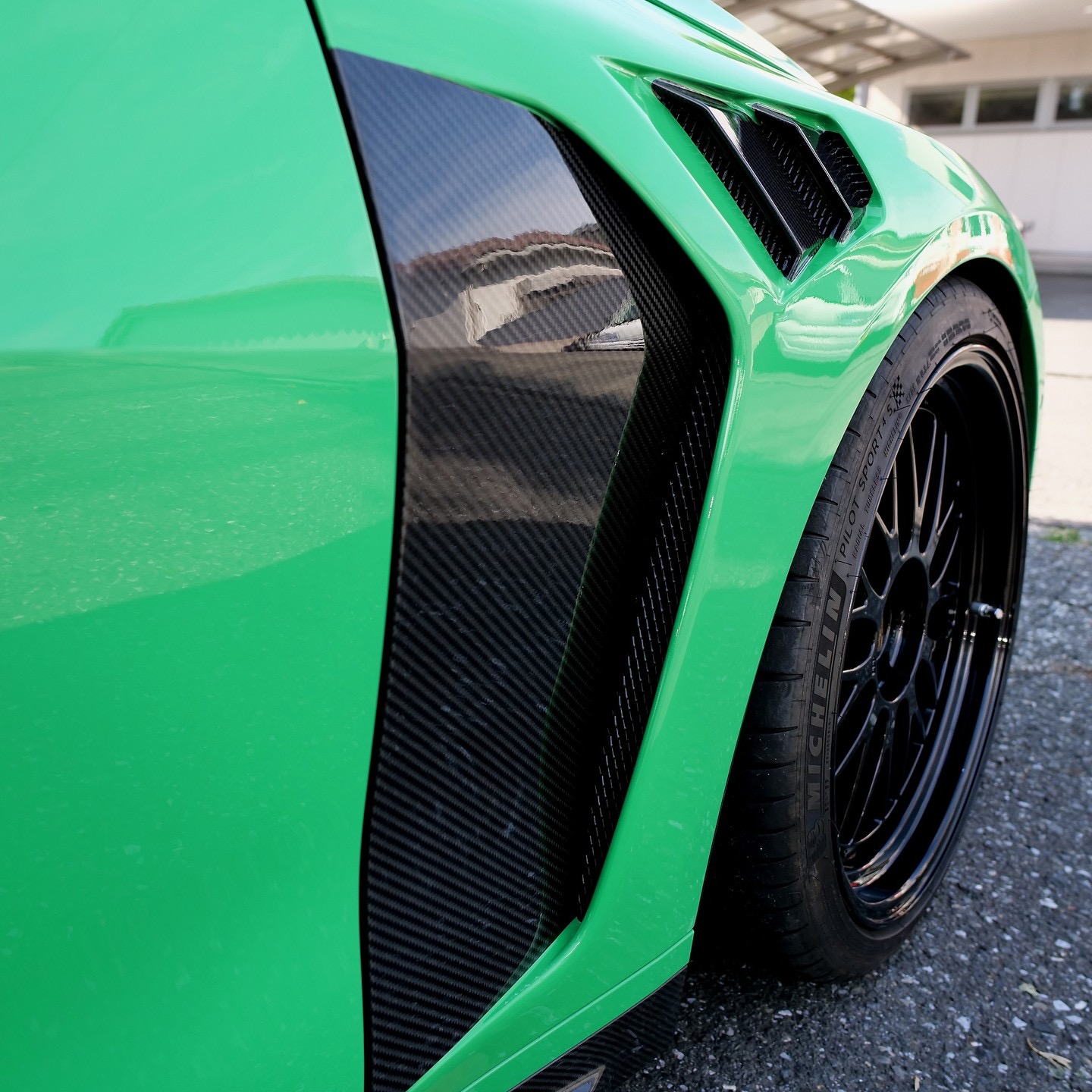 BMW G80 M3/G82 M4 AP Style Dry Carbon Fenders - styling view