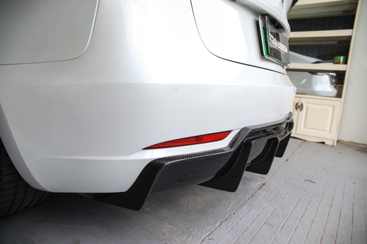 Tesla Model 3 V Style Parts - styling view