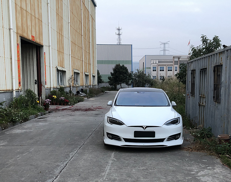 Tesla Model S Ocean Design Style Parts - styling view