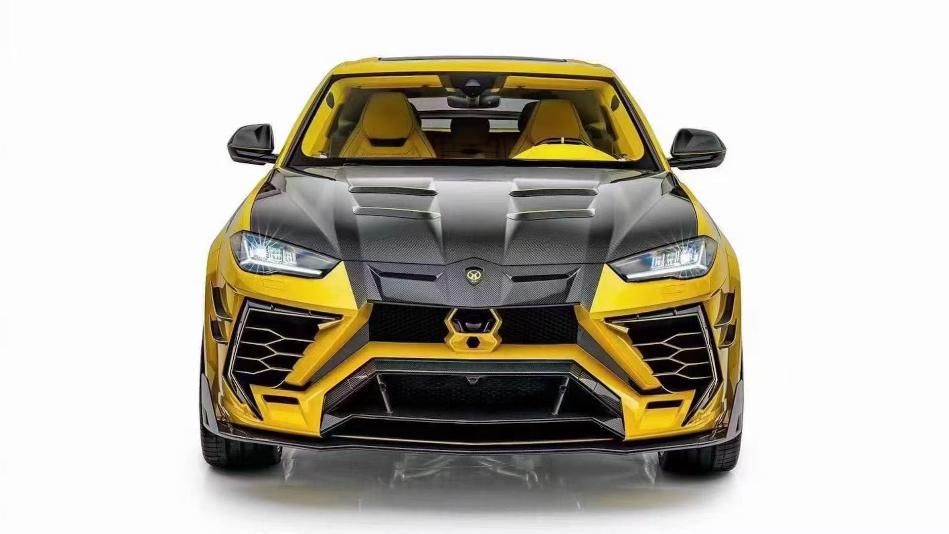 Lamborghini Urus MSY Generation 2 Style Dry Carbon Body Kit - styling view