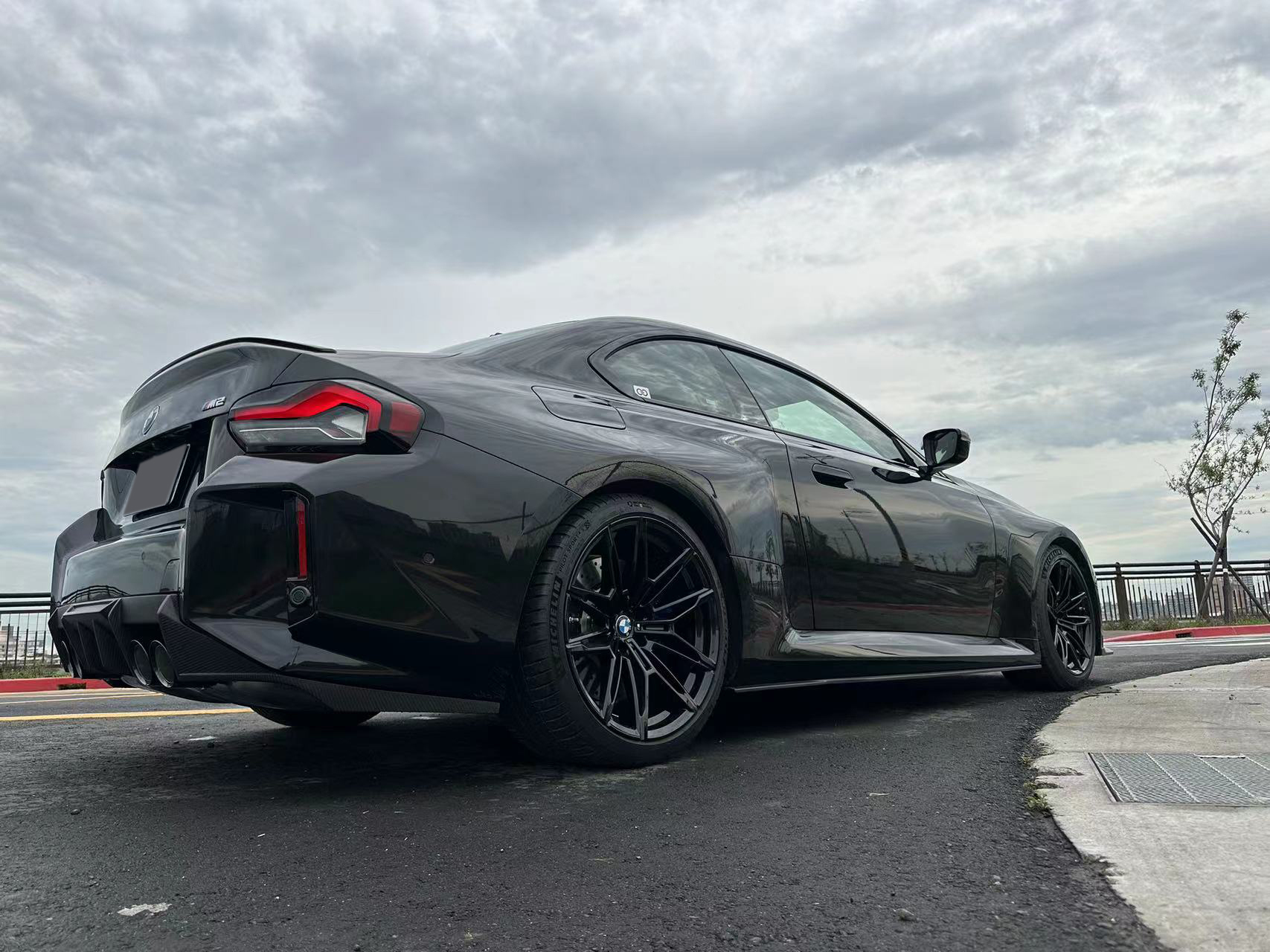 BMW G87 M2 Ocean Design R44 Style Dry Carbon Parts - styling view